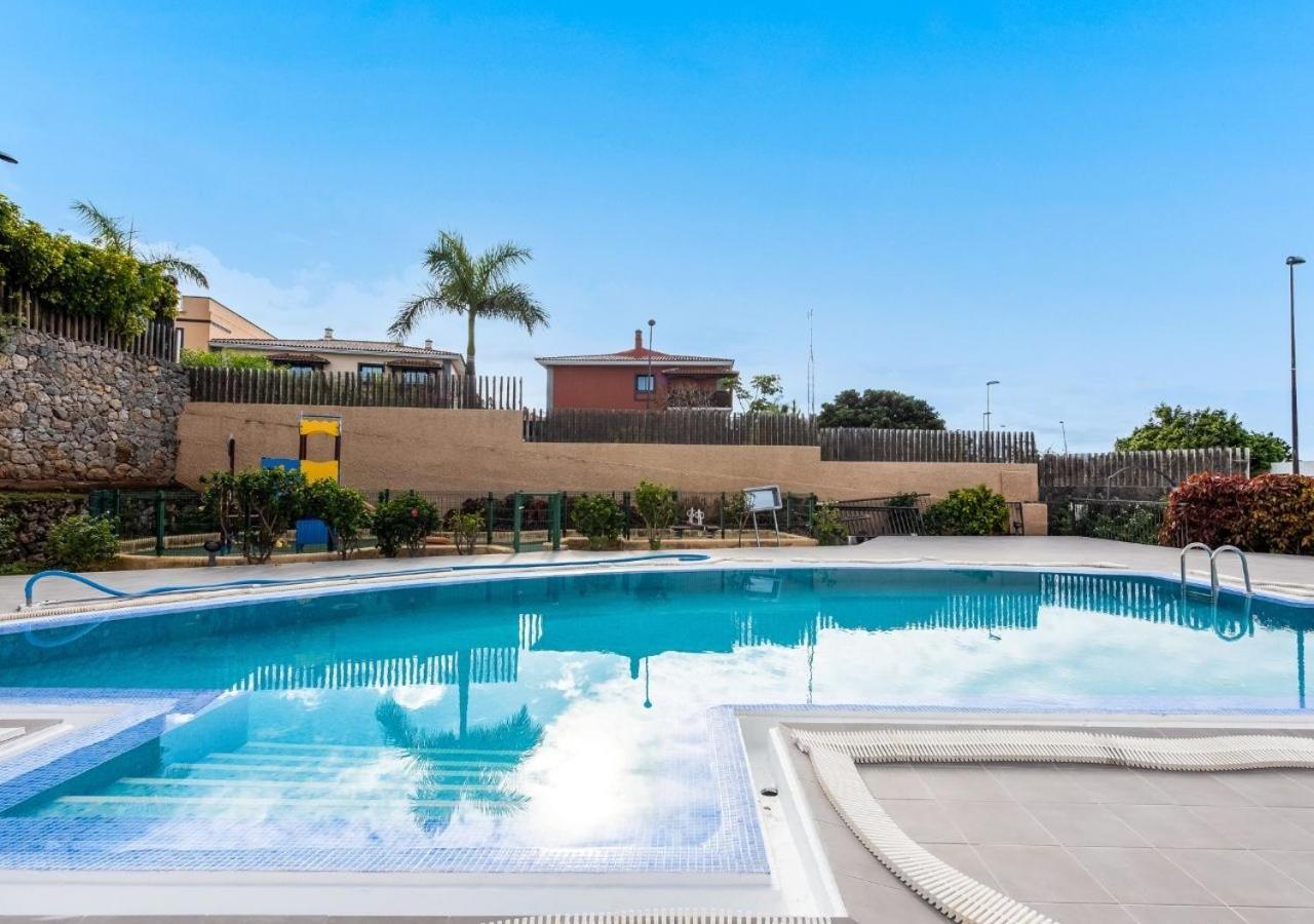 Family House With Patio And Communal Pool Villa Santa Ursula  Bagian luar foto